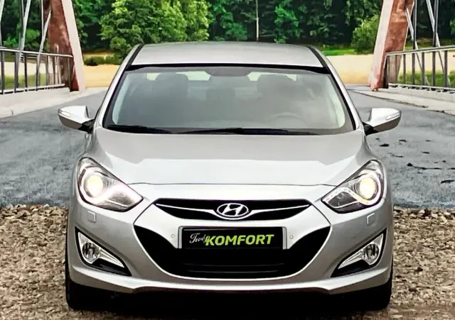 HYUNDAI I40 