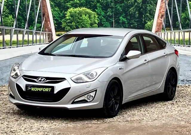 HYUNDAI I40 