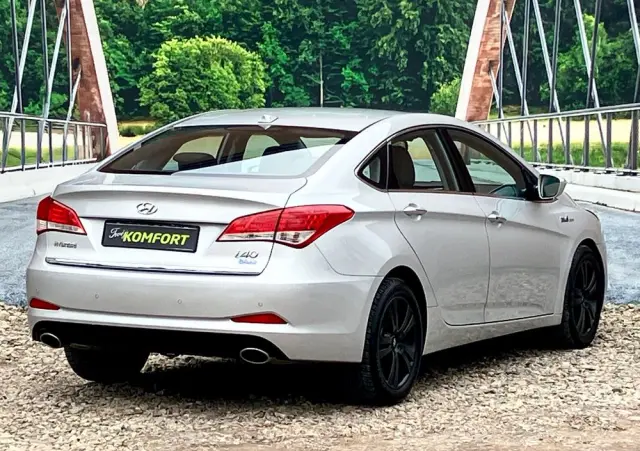 HYUNDAI I40 