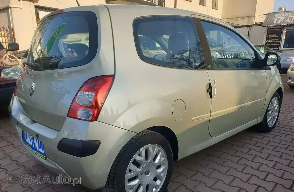 RENAULT Twingo 