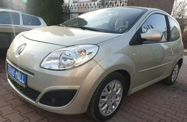 RENAULT Twingo 