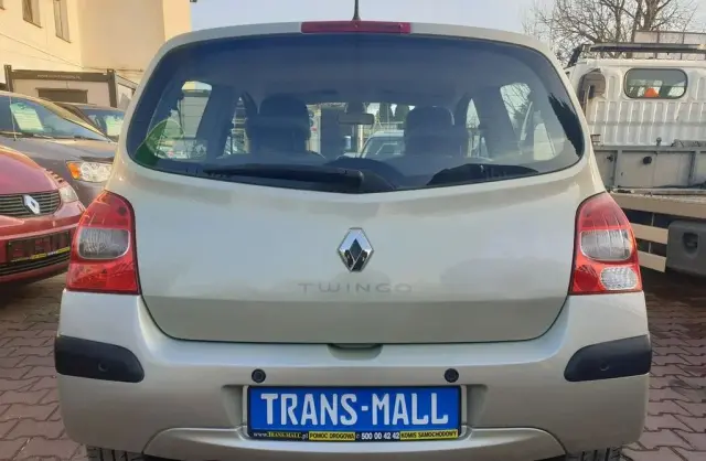RENAULT Twingo 