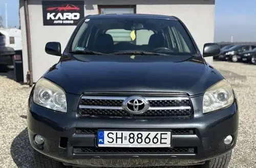 TOYOTA Rav 4 