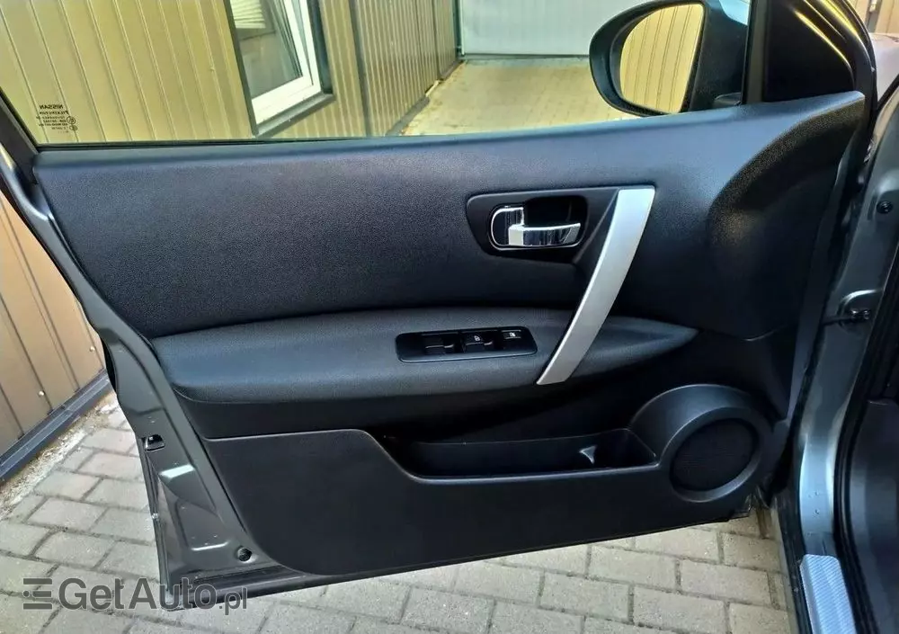 NISSAN Qashqai 1.6 Acenta