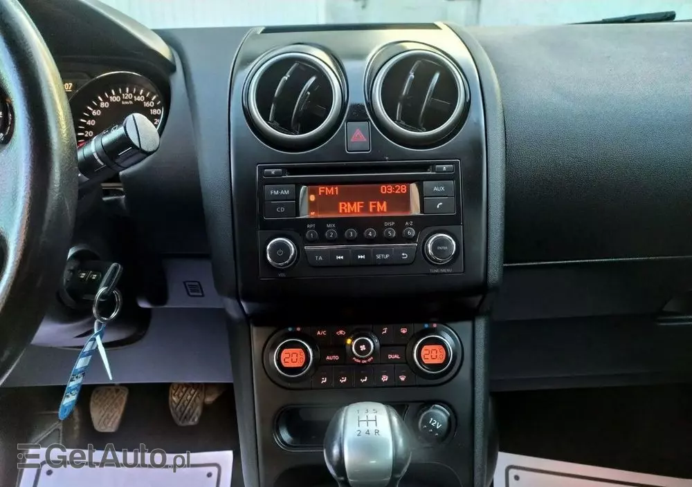 NISSAN Qashqai 1.6 Acenta