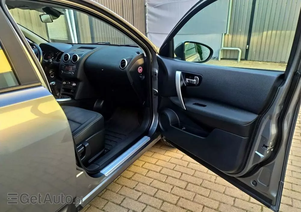 NISSAN Qashqai 1.6 Acenta