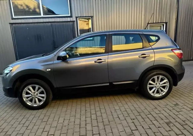NISSAN Qashqai 1.6 Acenta