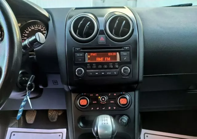 NISSAN Qashqai 1.6 Acenta