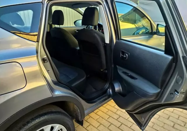 NISSAN Qashqai 1.6 Acenta