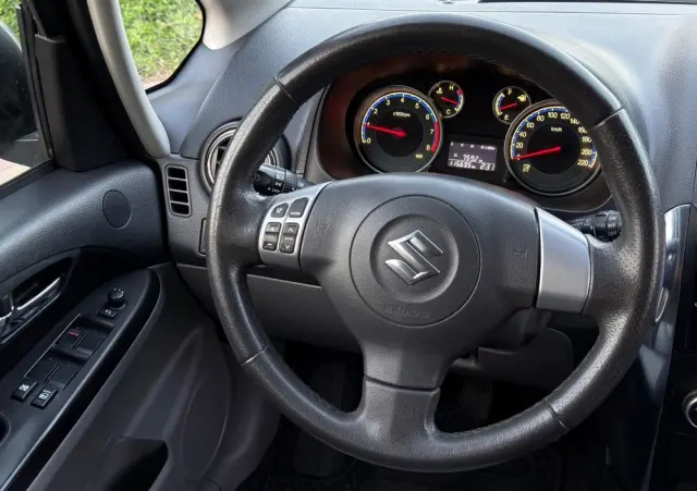 SUZUKI SX4 1.6 VVT 4x2 Style