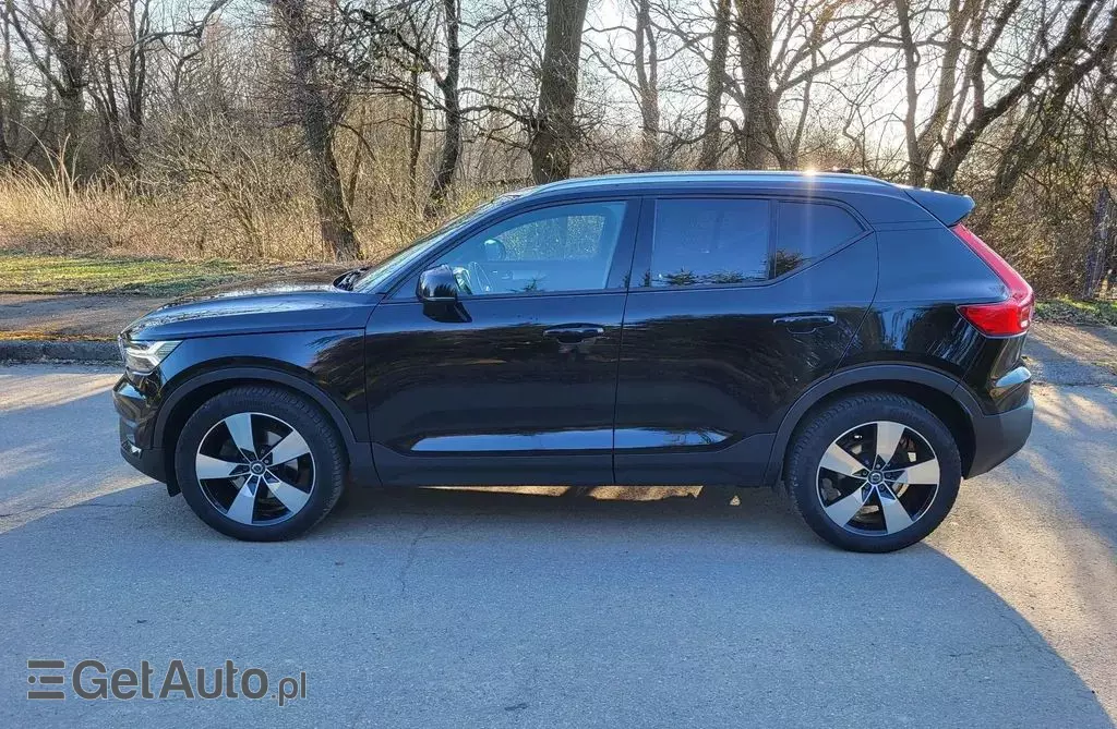 VOLVO Xc 40 