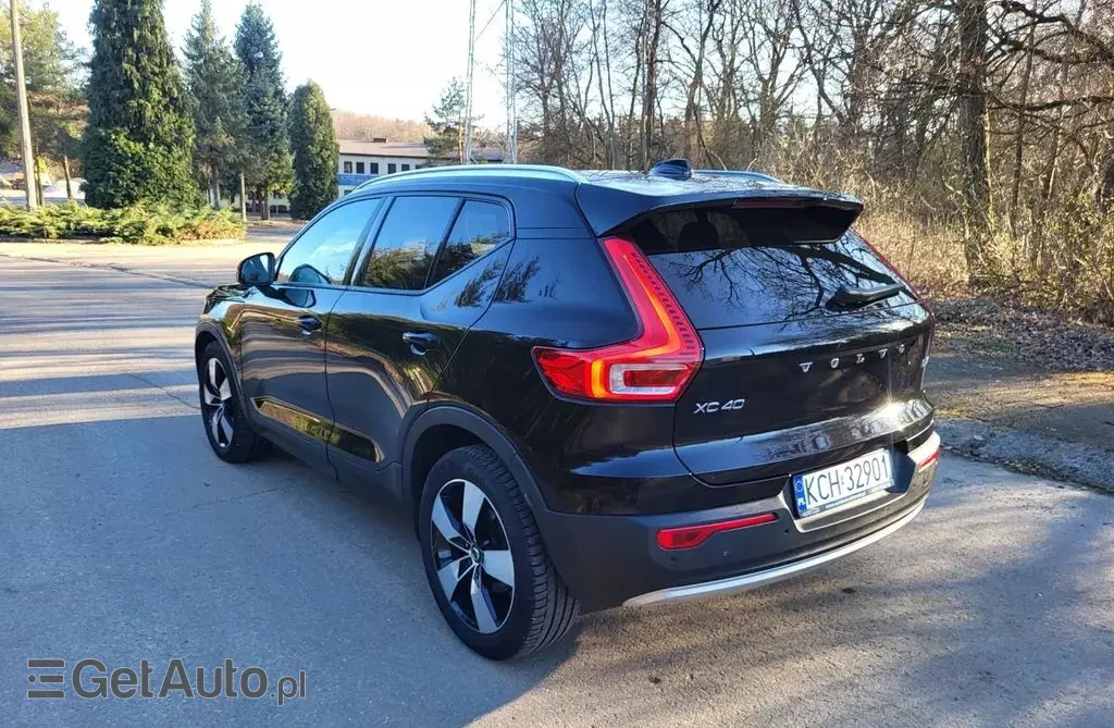 VOLVO Xc 40 
