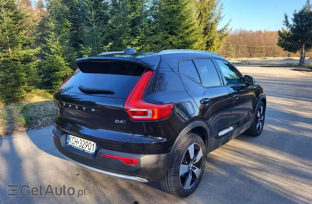 VOLVO Xc 40 