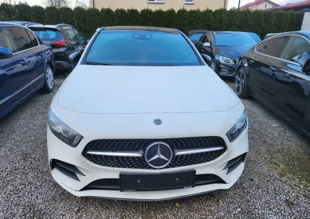 MERCEDES-BENZ Klasa A 180 d 7G-DCT AMG Line