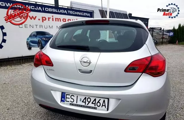 OPEL Astra 