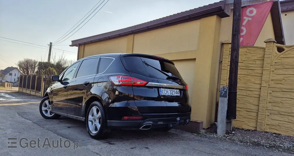 FORD S-Max 2.0 TDCi Titanium