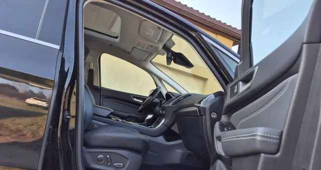 FORD S-Max 2.0 TDCi Titanium