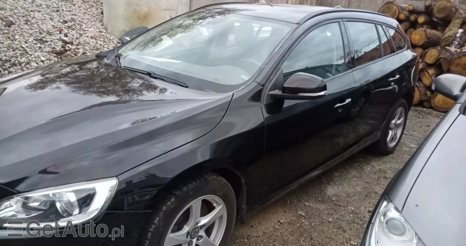 VOLVO V60 T3 Drive-E Dynamic Edition (Kinetic)