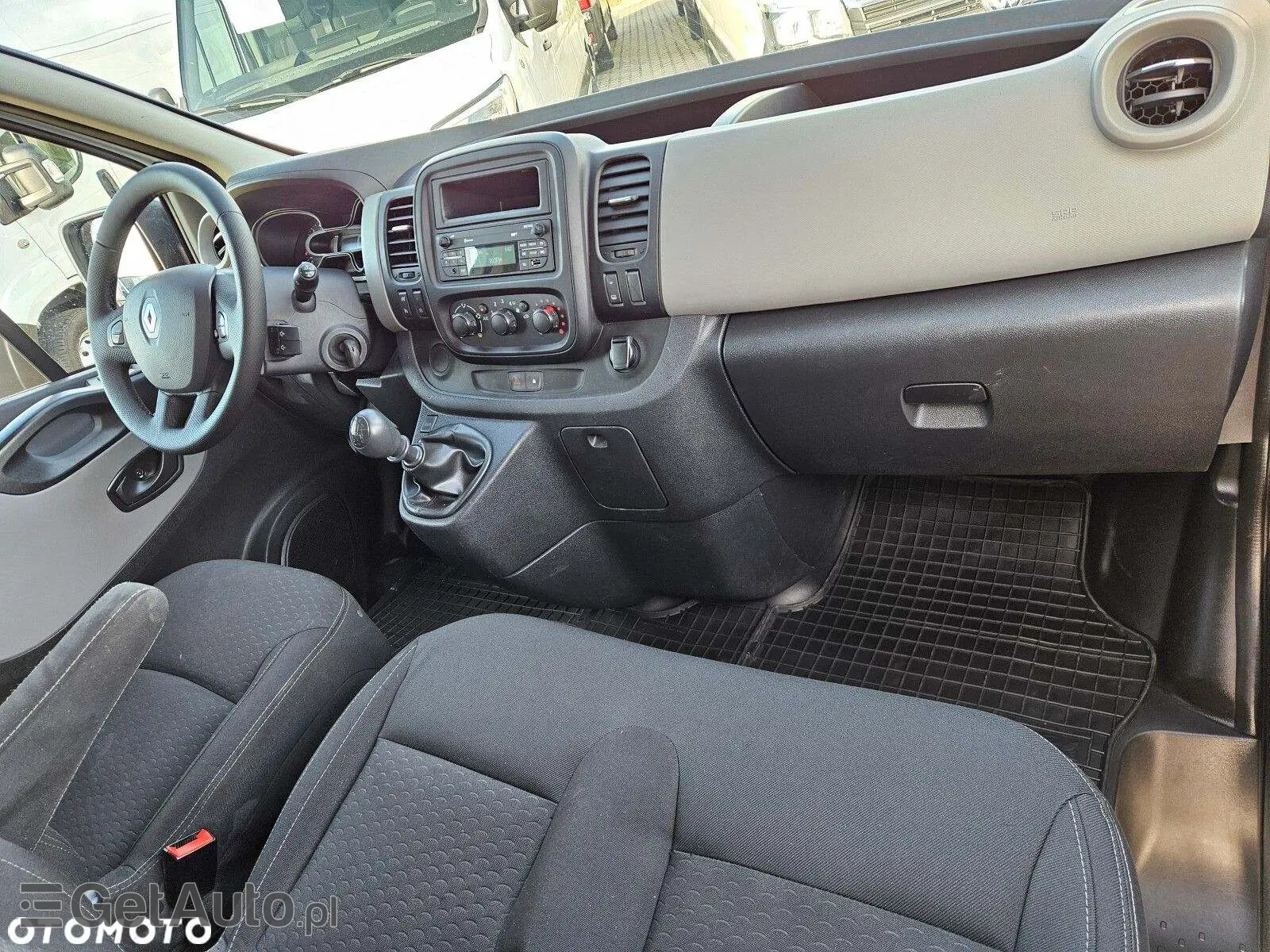 RENAULT Trafic L1H2P2 Pack Clim