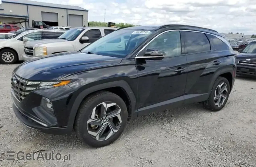 HYUNDAI Tucson 