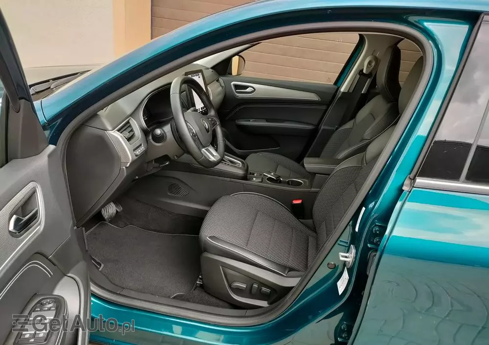 RENAULT Arkana TCe Mild Hybrid 140 EDC Techno