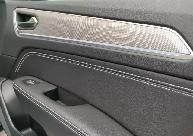 RENAULT Arkana TCe Mild Hybrid 140 EDC Techno