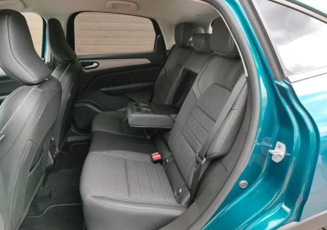 RENAULT Arkana TCe Mild Hybrid 140 EDC Techno