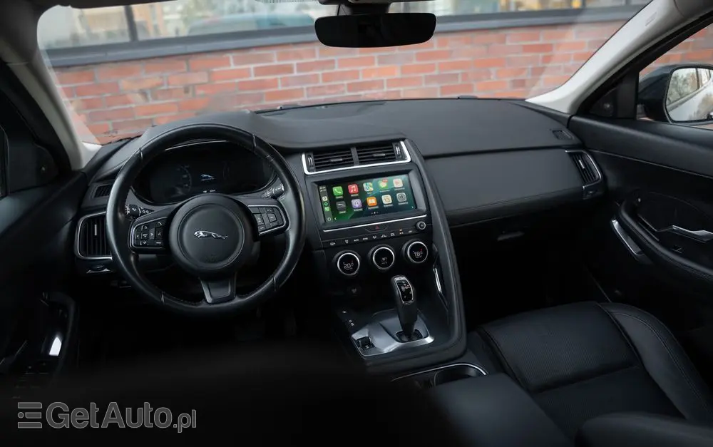 JAGUAR E-Pace P200 AWD SE