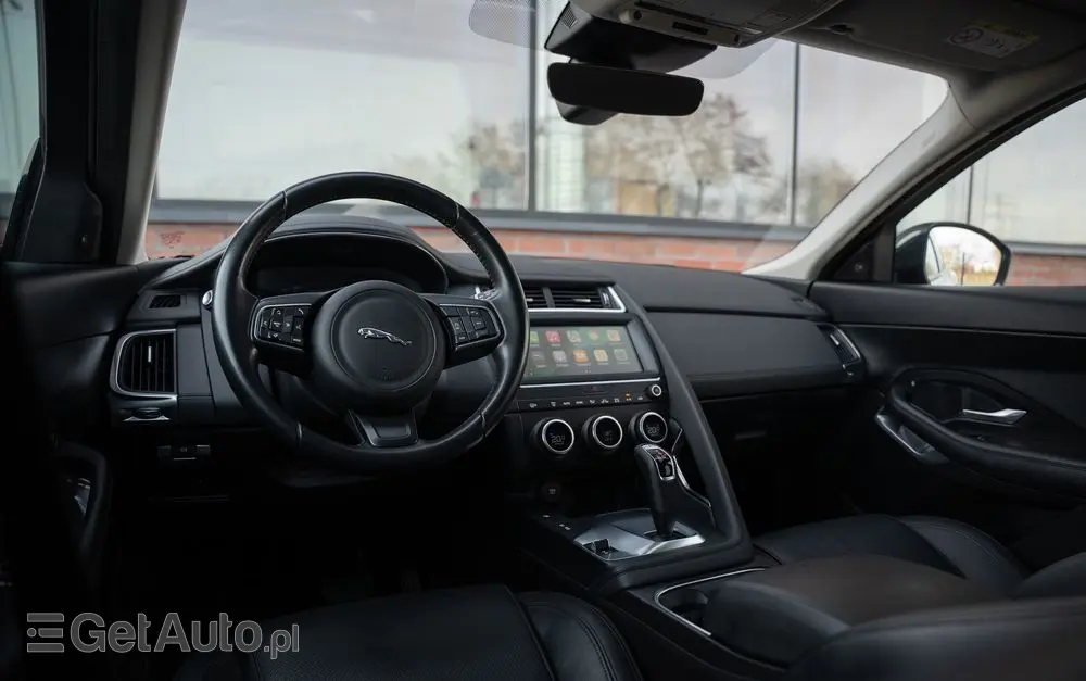JAGUAR E-Pace P200 AWD SE