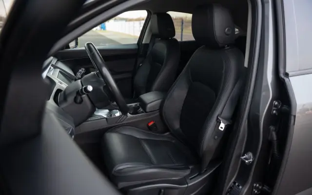 JAGUAR E-Pace P200 AWD SE