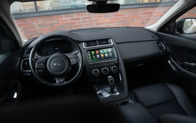JAGUAR E-Pace P200 AWD SE