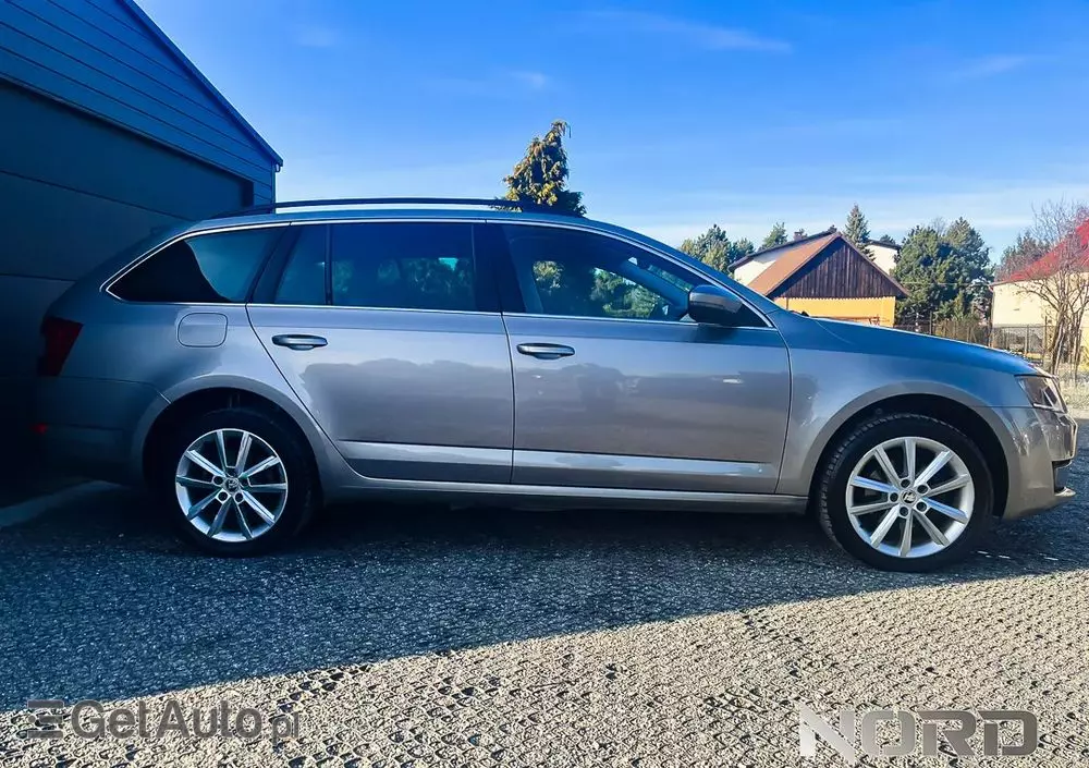 SKODA Octavia 1.6 TDI 4x4 Style