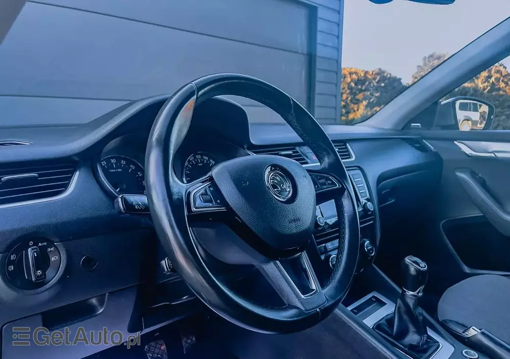 SKODA Octavia 1.6 TDI 4x4 Style