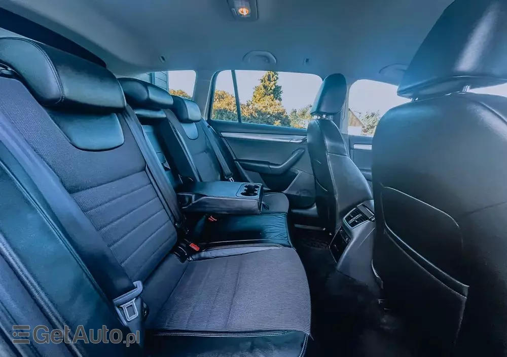 SKODA Octavia 1.6 TDI 4x4 Style