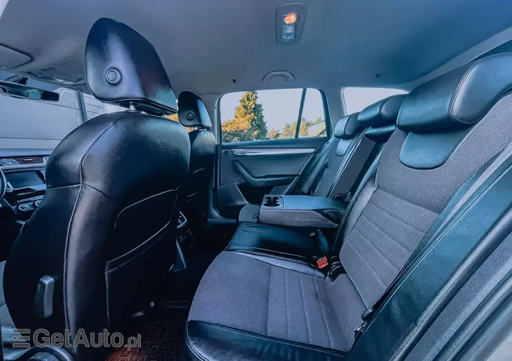 SKODA Octavia 1.6 TDI 4x4 Style