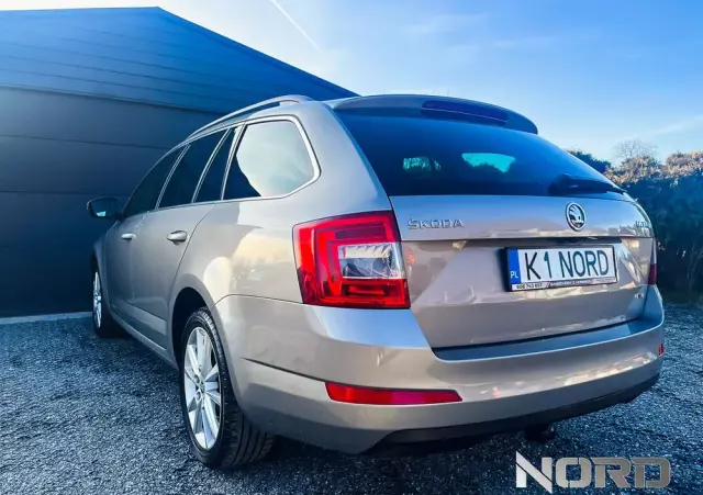 SKODA Octavia 1.6 TDI 4x4 Style