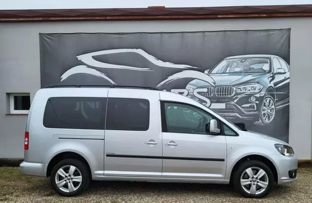 VOLKSWAGEN Caddy 