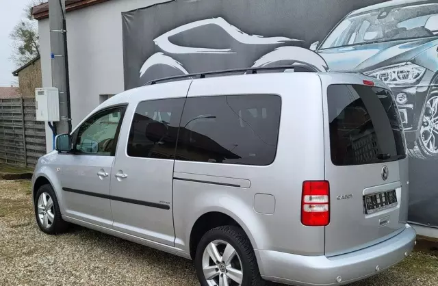 VOLKSWAGEN Caddy 