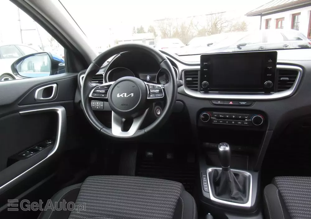 KIA Ceed 1.5 T-GDI M