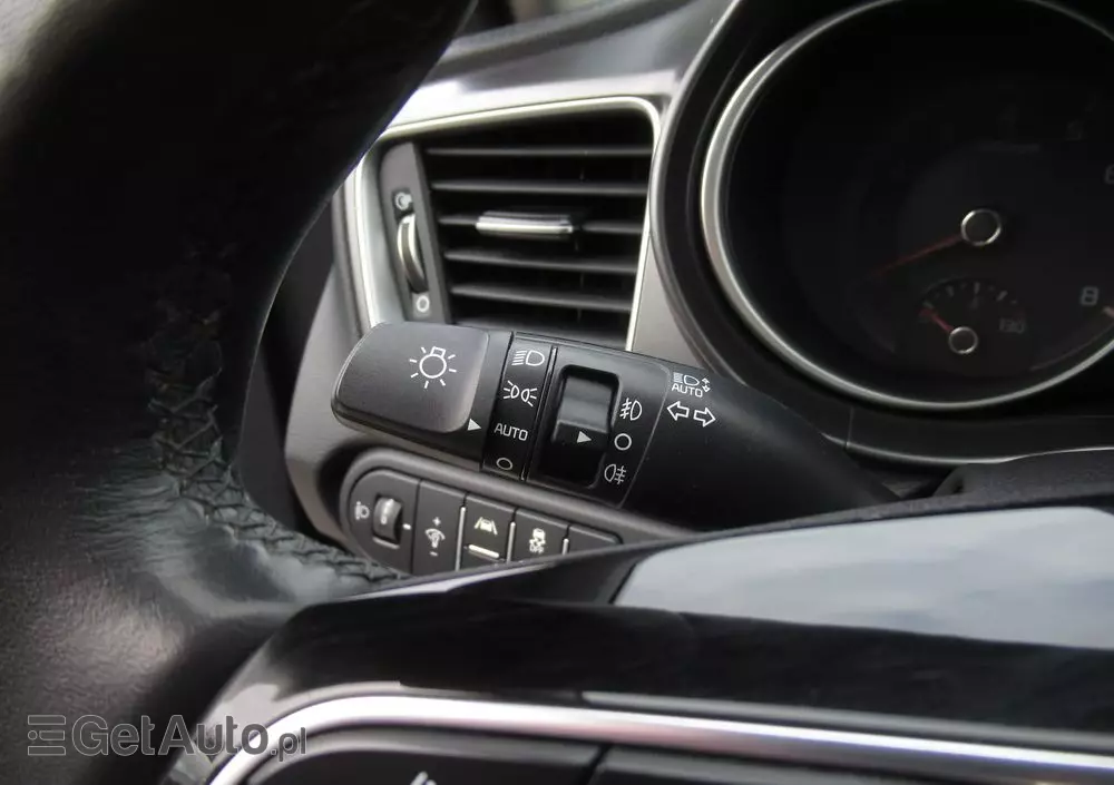 KIA Ceed 1.5 T-GDI M