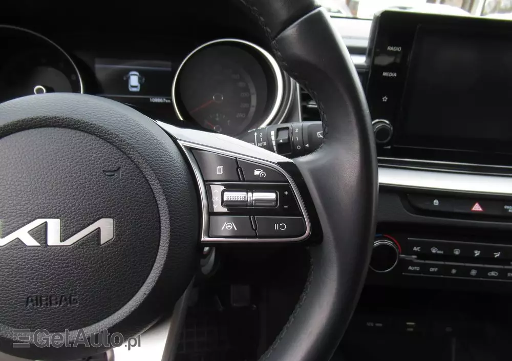 KIA Ceed 1.5 T-GDI M