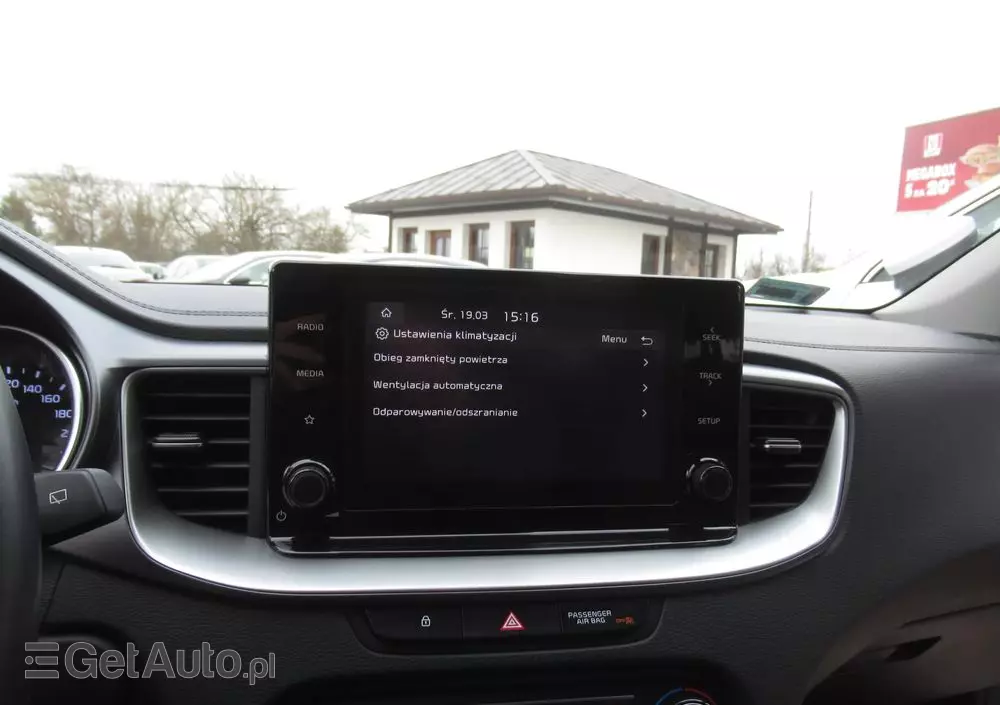 KIA Ceed 1.5 T-GDI M