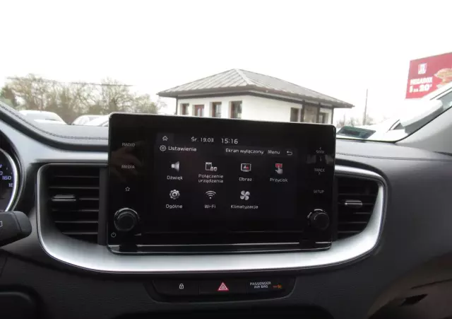 KIA Ceed 1.5 T-GDI M