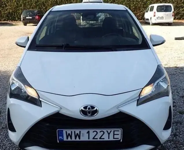 TOYOTA Yaris 1.5 Active