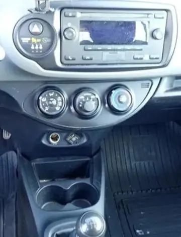 TOYOTA Yaris 1.5 Active