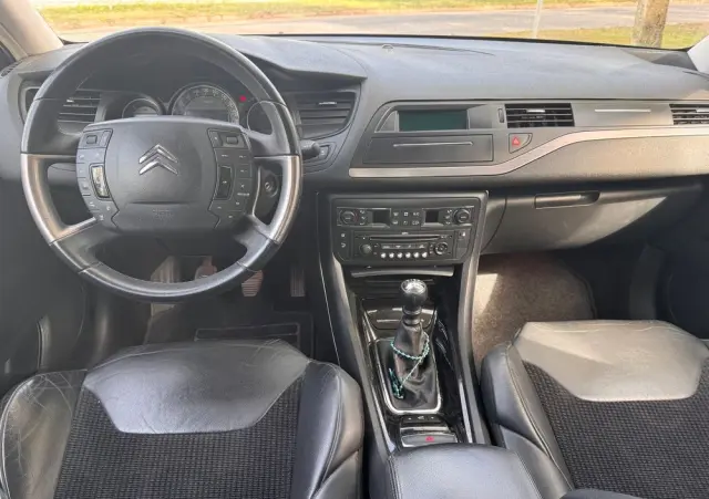 CITROËN C5 2.0 HDi Exclusive