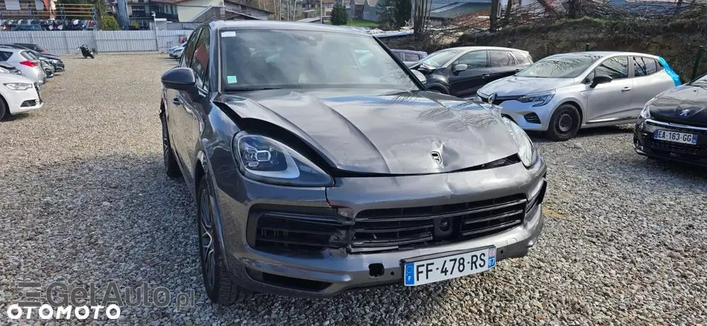 PORSCHE Cayenne 
