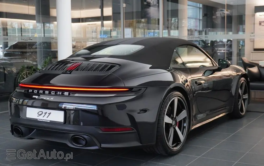 PORSCHE 911 Carrera S Cabrio