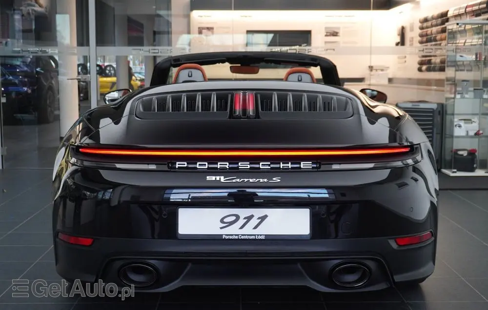 PORSCHE 911 Carrera S Cabrio