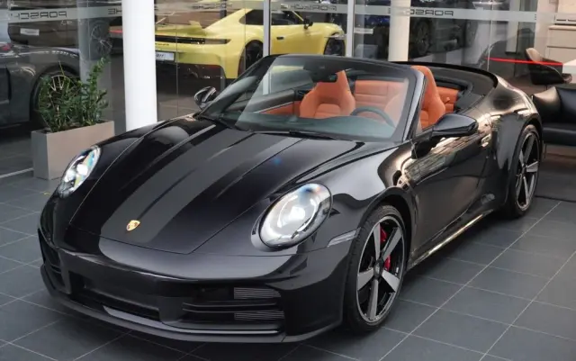 PORSCHE 911 Carrera S Cabrio